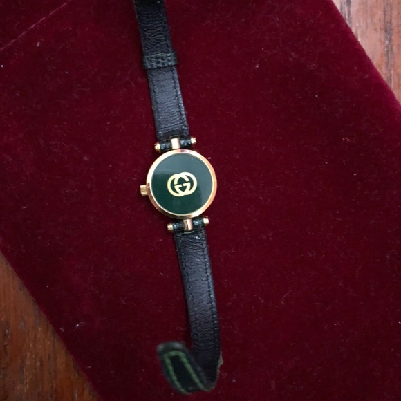 Gucci watch - Picture 3 of 5